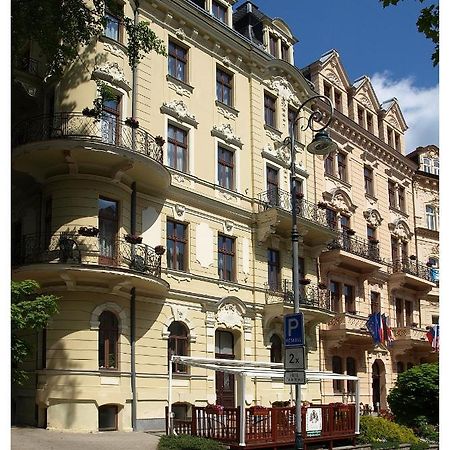 Spa Hotel Cajkovskij Karlovy Vary Exterior photo